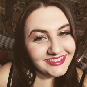 Meet your Posher, Makayla